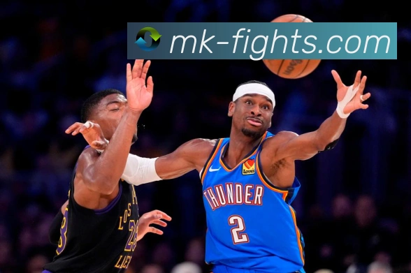 湖人对雷霆伤病报告斯马特缺阵卡鲁索因病错失对阵旧主机会赛场复盘